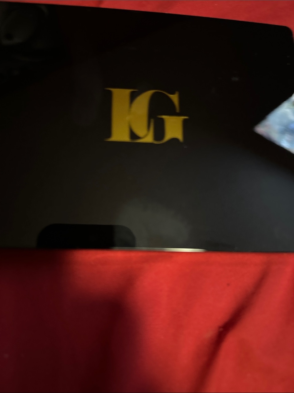 Laura Geller - Picture 3 of 5
